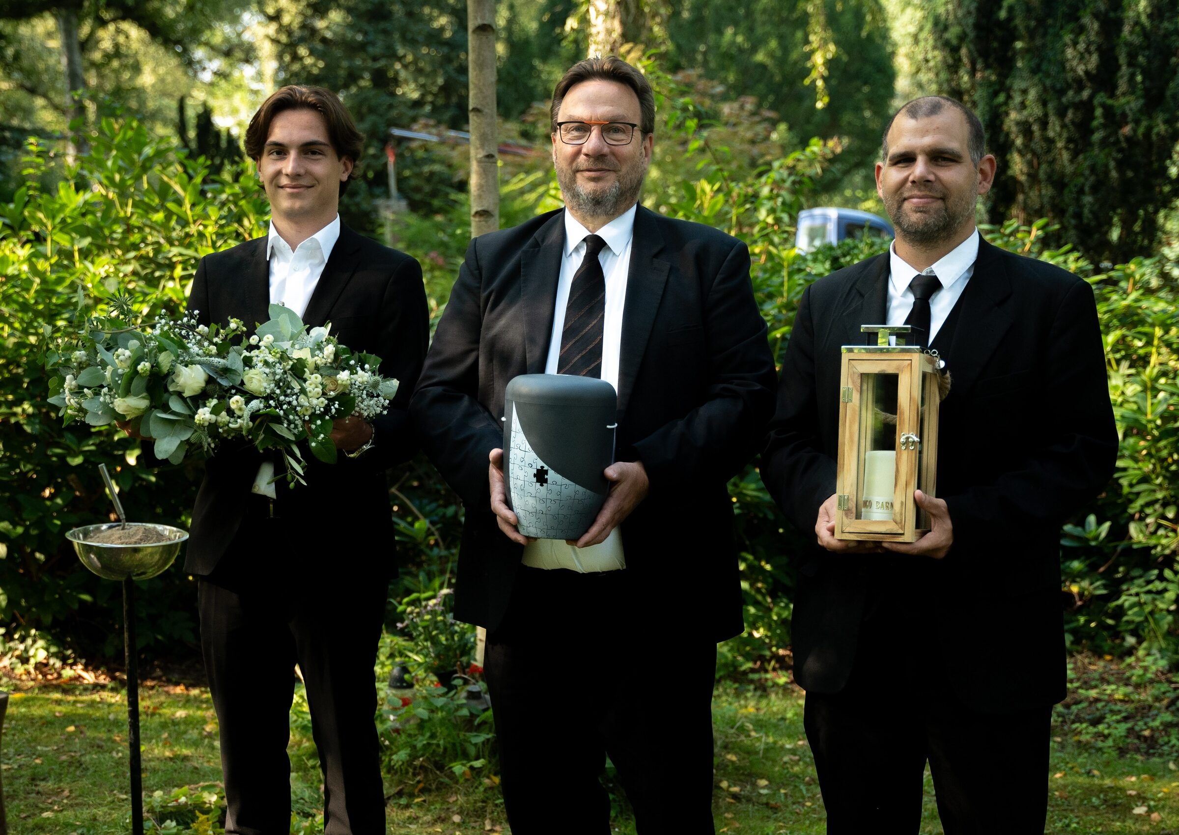 Das Team von Martens Bestattungen begleitet Sie behutsam im Trauerfall